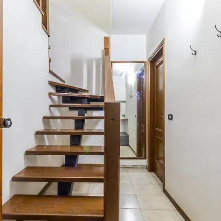 Ottonelli Street Stay- Wifi Fibra Free Tra Storchi & Centro Storico * 摩德纳