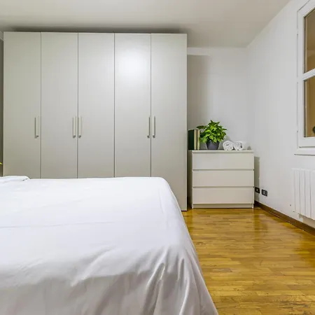 Ottonelli Street Stay- Wifi Fibra Free Tra Storchi&centro Storico Modena