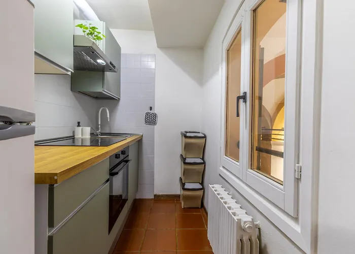 Ottonelli Street Stay- Wifi Fibra Free Tra Storchi & Centro Storico * 摩德纳