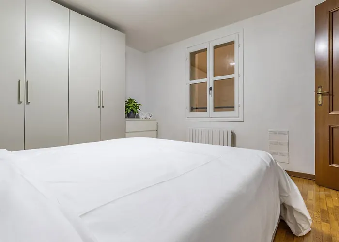 Ottonelli Street Stay- Wifi Fibra Free Tra Storchi & Centro Storico 公寓 摩德纳