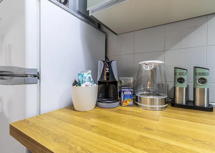 公寓 Ottonelli Street Stay- Wifi Fibra Free Tra Storchi & Centro Storico 摩德纳