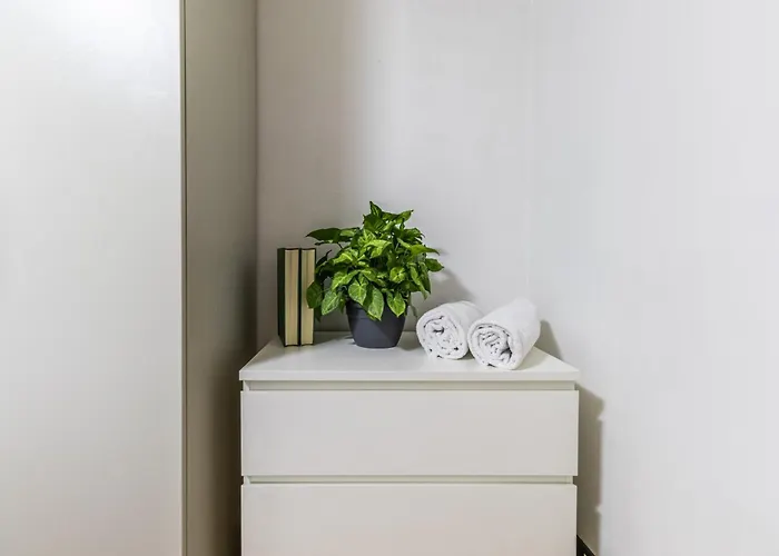 Ottonelli Street Stay- Wifi Fibra Free Tra Storchi & Centro Storico 公寓